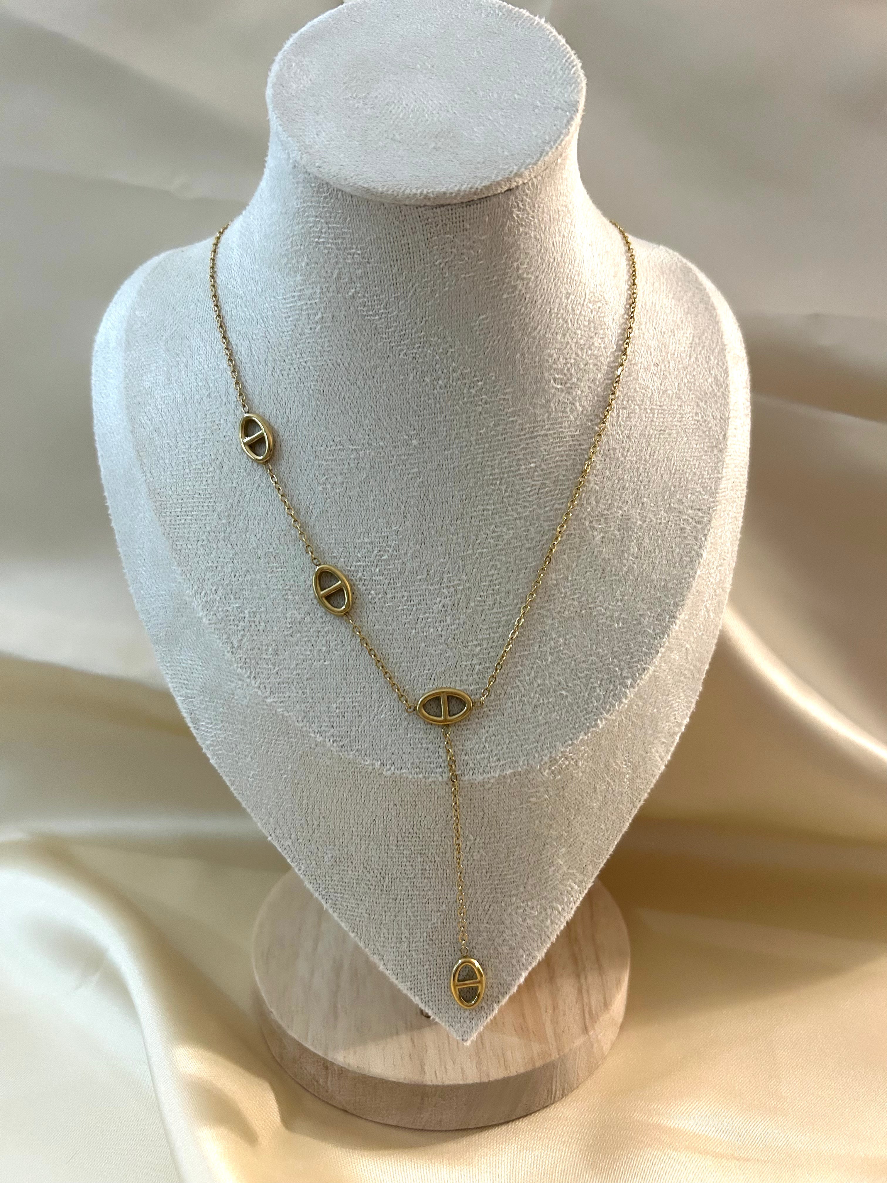 Collier Julia